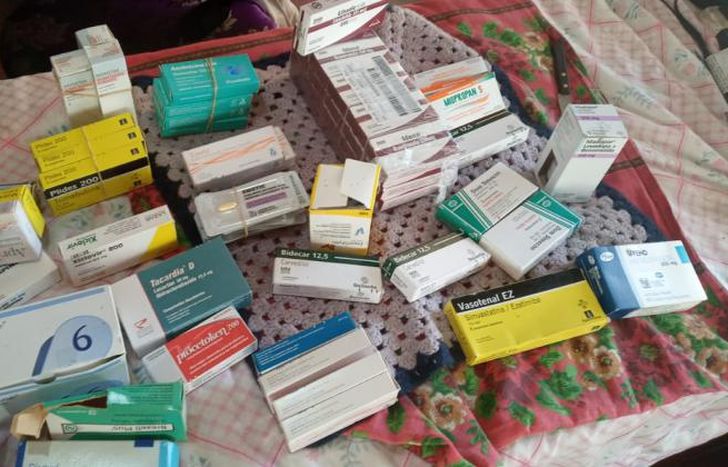 Algunas remedios que donaron al merendero para la comunidad.