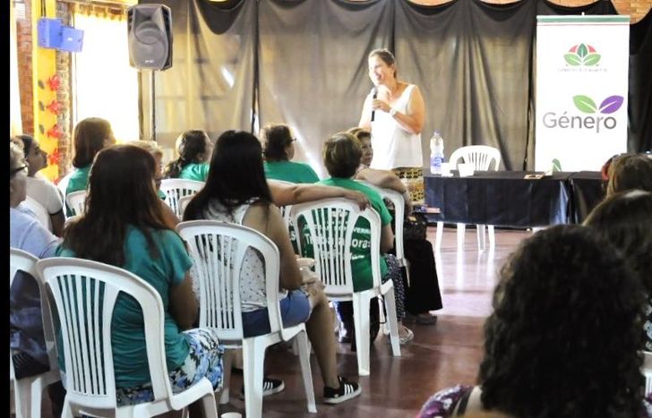 Comprende la realización de un mapeo barrial y el desarrollo de una aplicación para celular.