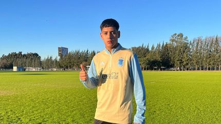 El defensor de Brown de Adrogué entrena en Ezeiza. El defensor de Brown de Adrogué entrena en Ezeiza.