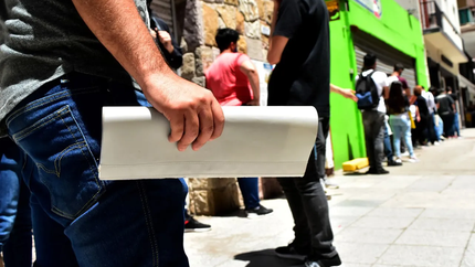 Con Javier Milei, el 99,6% del cierre de empleadores se concentró en empresas de hasta 500 trabajadores.