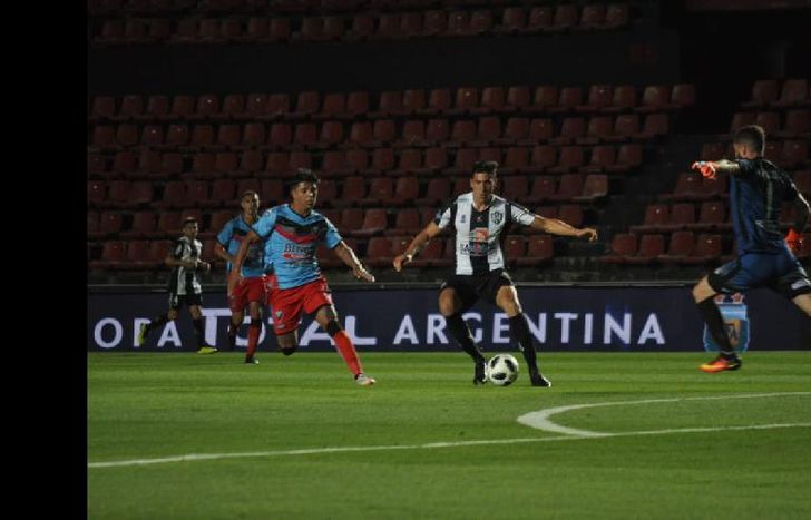 Brown no tuvo precisión para definir las chances que generó.