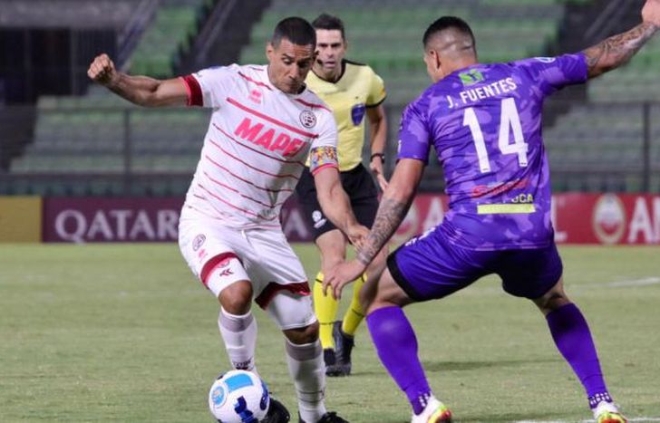 Sand jugó de titular en Venezuela tras ser suplente varias veces.