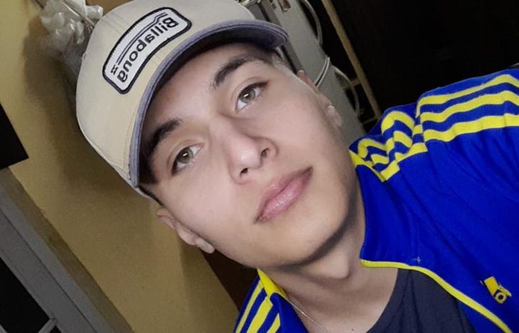 El lomense contó que la edición de los collages lo hace solamente por entretenimiento.