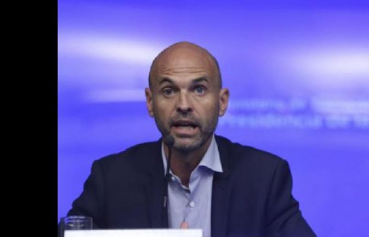 el ministro aseguró que antes era todo gratis.