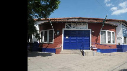 muchas escuelas dejaron de pagar por un sistema de seguridad privado.