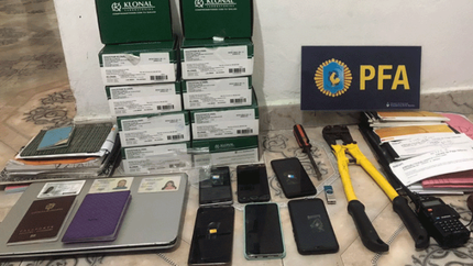 allanamientos en temperley por una banda que realizaba entraderas