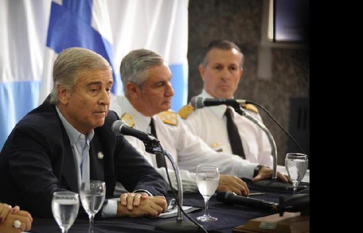 La nave apareció a 907 metros de profundidad en una zona de difícil acceso.