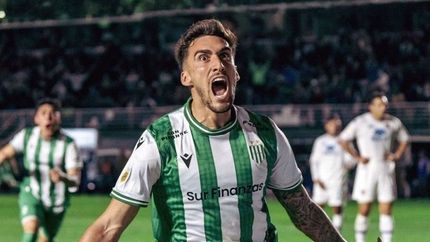 Mauro Méndez muy cerca de dejar Banfield para jugar en México. Mauro Méndez muy cerca de dejar Banfield para jugar en México.