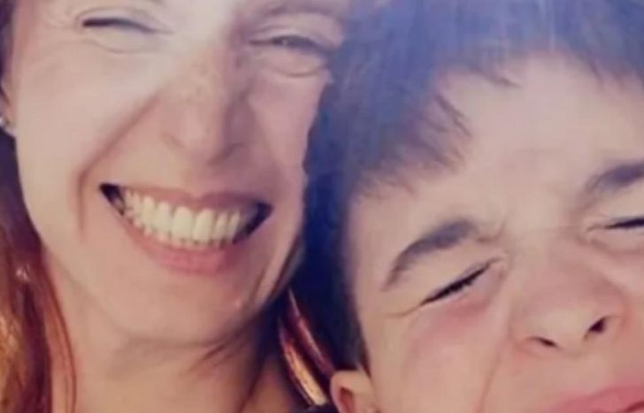 Natalia Ciak, junto a Joaquín, su hijo asesinado.