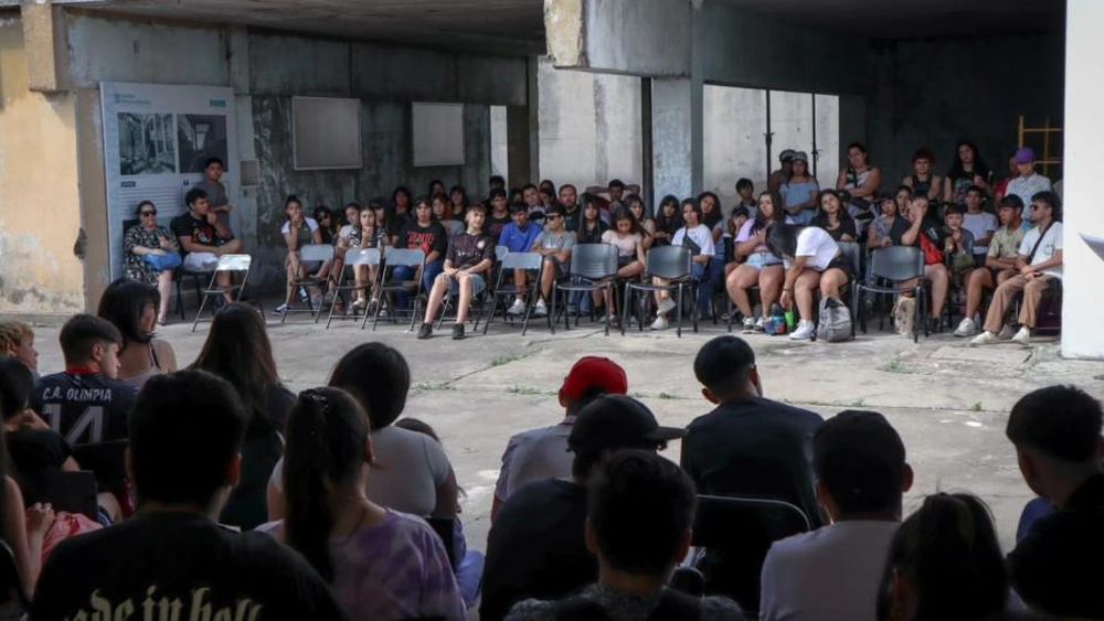 Escuelas, vecinos y autoridades participaron de la jornada en el Ex Pozo.