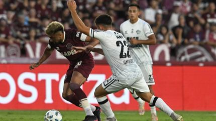 Marcelino fue uno de los más peligrosos de Lanús.