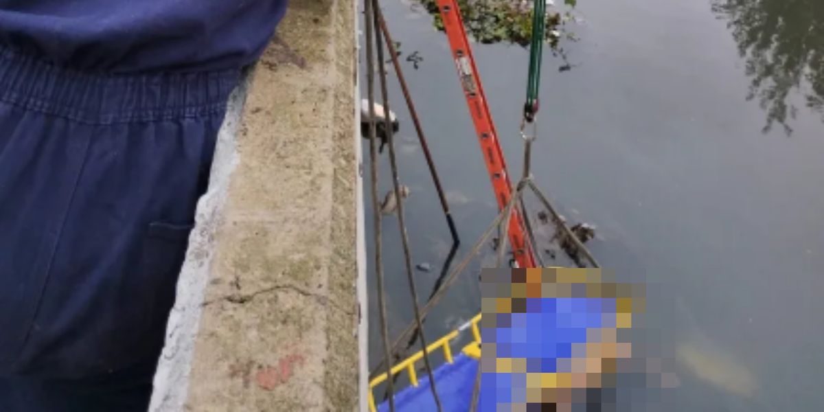 El cuerpo del hombre encontrado en el Arroyo del Rey todavía no fue identificado.