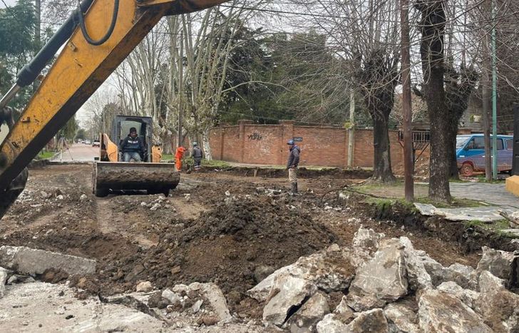 Las cuadrillas trabajan en varios frentes.