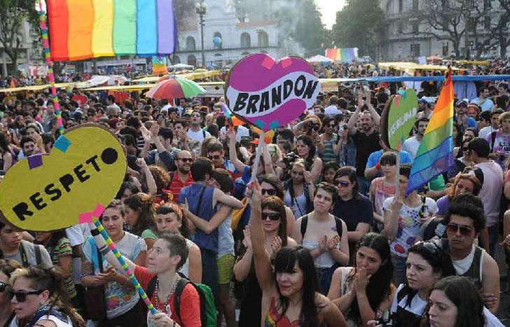 Es la primera condena que incluye la figura de “odio hacia la orientación sexual” como agravante.