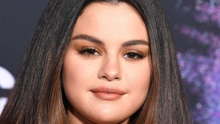 selena gomez quiere ser la nueva secretaria ejecutiva