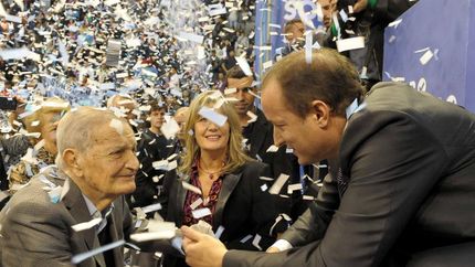 pichin ya alienta a banfield desde el cielo