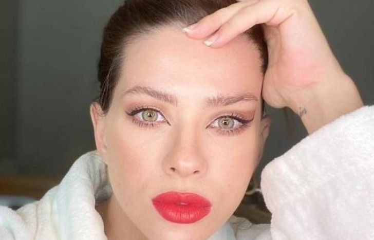 No dio el nombre, pero dio indicios de saber quien le deseó el mal.