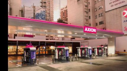 ypf y axion volvieron a aumentar el precio de sus combustibles