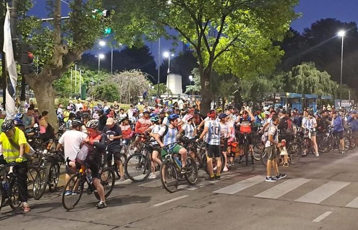La salida será a las 5 de la mañana desde la Catedral de Lomas.