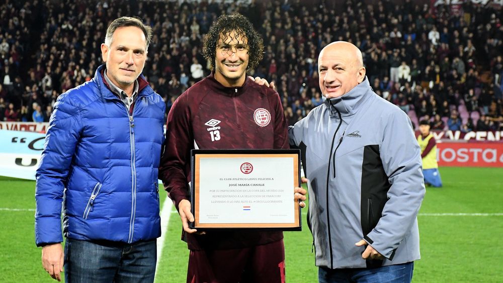 La distinción de José María Canale en Lanús ante San Lorenzo.