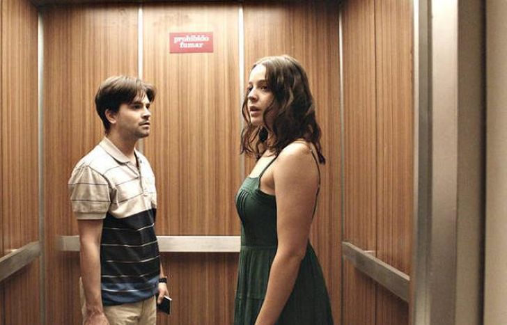 Tiene 13 capítulos.