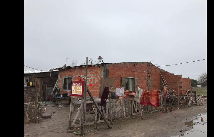 Asisten cientos de niños y un gran número de adultos.