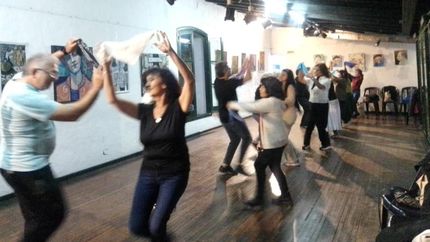 Una peña cargada por el mensaje de la obra de Rodolfo Kusch.