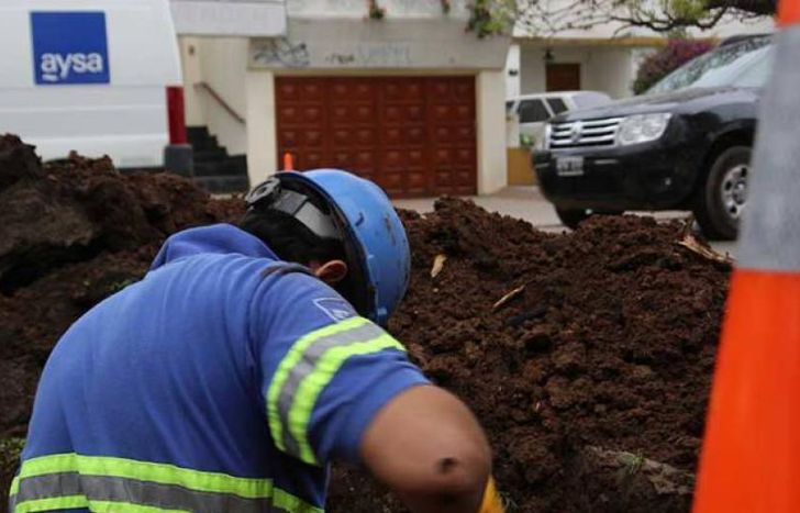 AySA comunicó que habrá cortes de agua en Lomas la próxima semana.