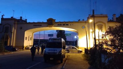 El caso es investigado por efectivos de la Comisaría 10ª de Ingeniero Budge.