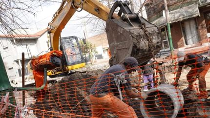 Fortalecen el servicio cloacal y amplían la red en todo Lomas
