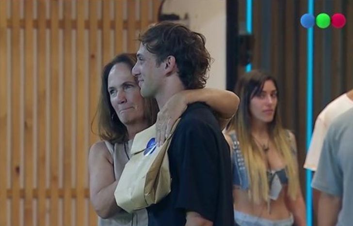 Bautista y su mamá.