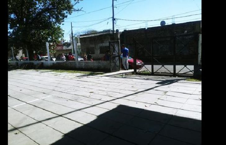 El lugar está ubicado en Campana y Plumerillo, Fiorito.