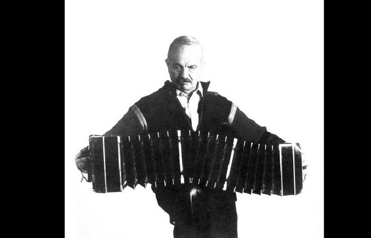 Tango Buenos Aires Festival y Mundial - Piazzolla Intimo