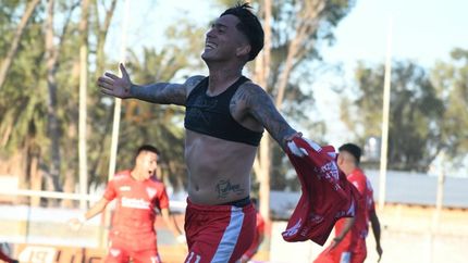 Federico Martínez fue el héroe de Los Andes ante Deportivo Armenio. Federico Martínez fue el héroe de Los Andes ante Deportivo Armenio.