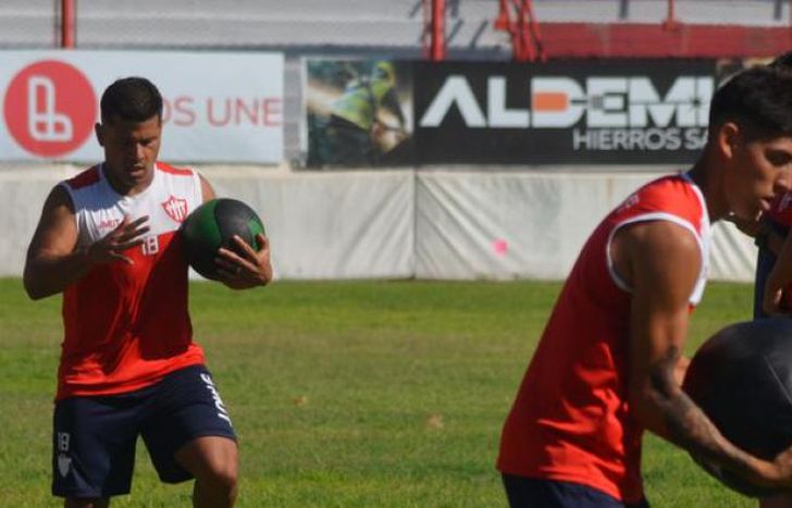 El plantel de Talleres está en proceso de armado.