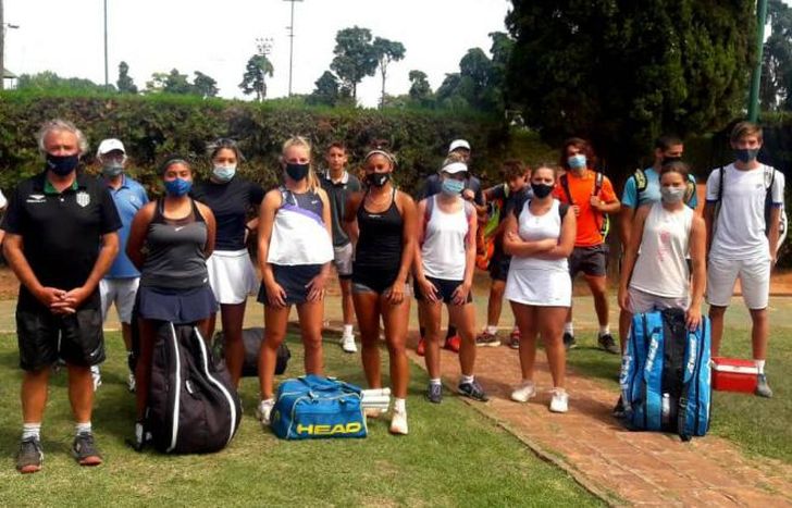 El Taladro estuvo representado por seis jóvenes en el torneo.