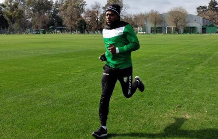 Mauricio Cuero dio negativo al testeo del PCR.