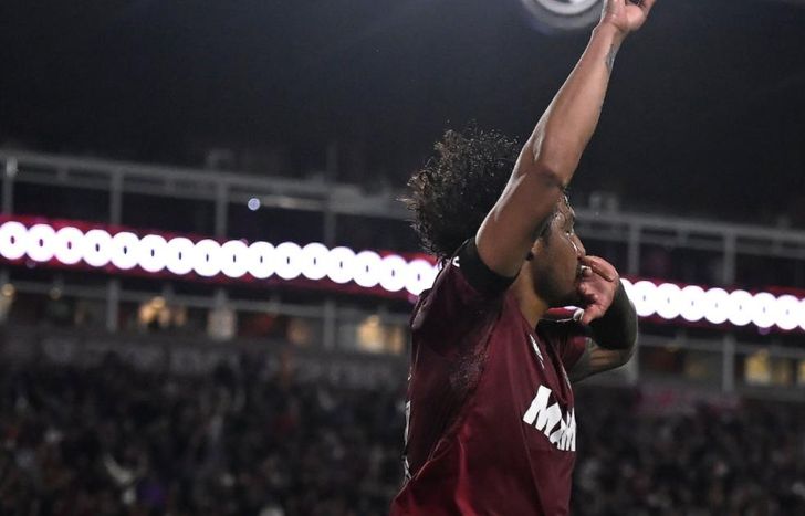 Lanús celebra en su casa ante Godoy Cruz.