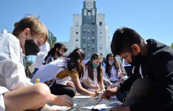 Hacé Memoria tuvo su lanzamiento en la Grigera.