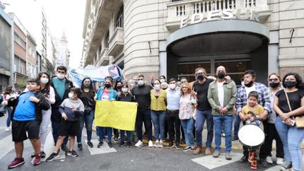 Movilización en la sede central ubicada en CABA.