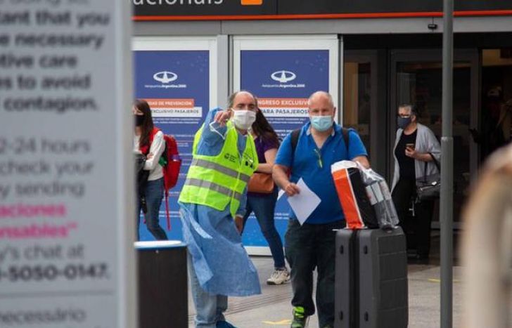 Turistas de todo el mundo ya pueden ingresar a la Argentina.