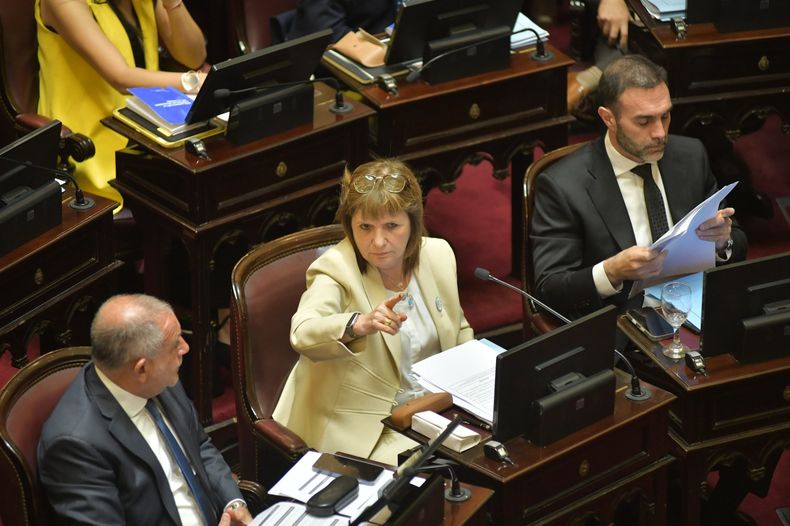 El Senado trata el Presupuesto 2026 y el oficialismo busca evitar que vuelva a Diputados.&nbsp;