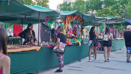 La Feria Artesanal de Lomas tiene más de 60 stands en la Grigera. La Feria Artesanal de Lomas tiene más de 60 stands en la Grigera.