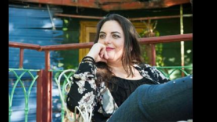 carolina camacho, entre el cine, el teatro y otras aventuras artisticas