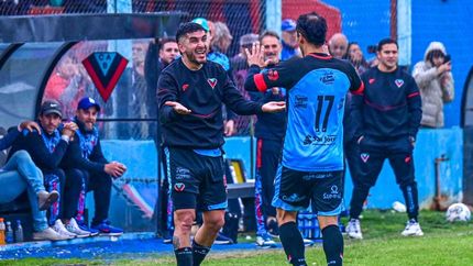 Fernando Enrique y Matías Sproat fueron claves para la victoria de Brown.