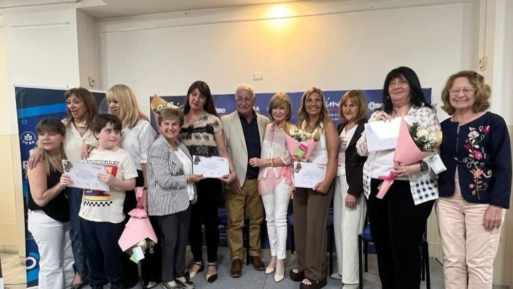 La Cámara de Comercio de Lomas organizó un evento con las finalistas.