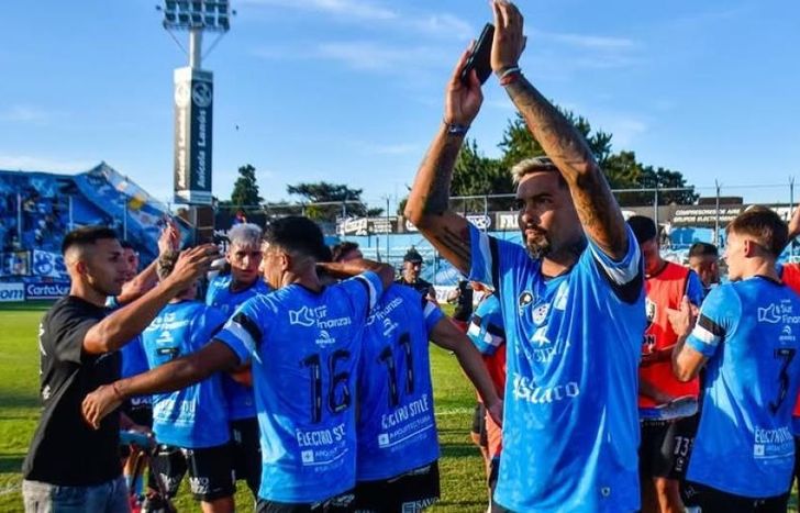 Luis López destacó lo hecho por Temperley ante Defensores de Belgrano.