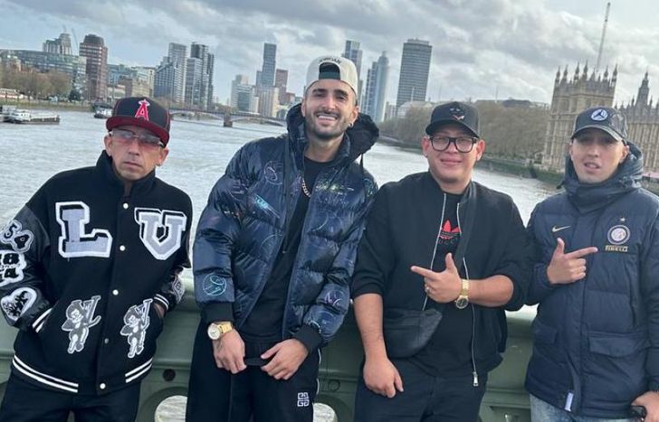 De Tongui a Londres gracias a su trabajo y el talento de toda la banda.