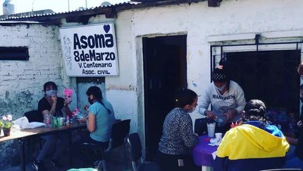 En La Haya 843, Centenario.