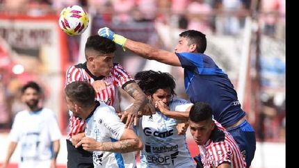Leandro Requena destacó el trabajo del equipo sobre cualquier figura individual. Leandro Requena destacó el trabajo del equipo sobre cualquier figura individual.